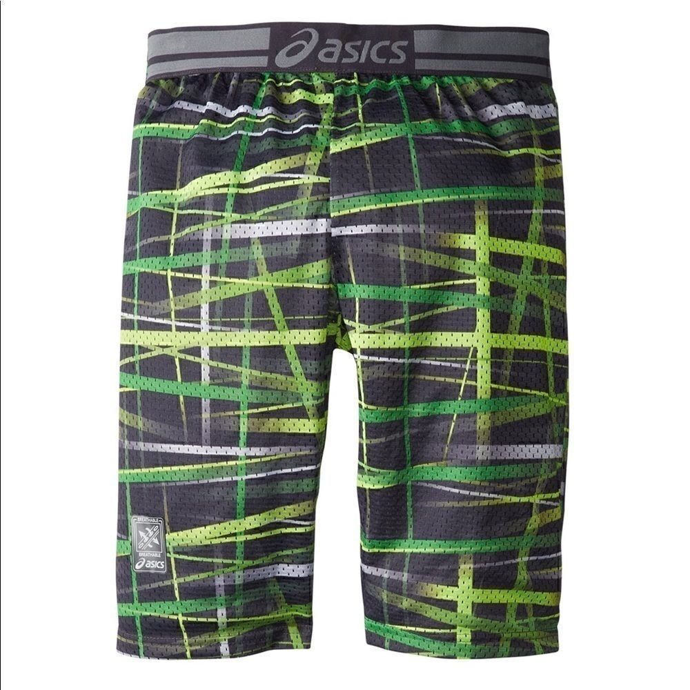ASICS boys shorts size S - Picture 2 of 2